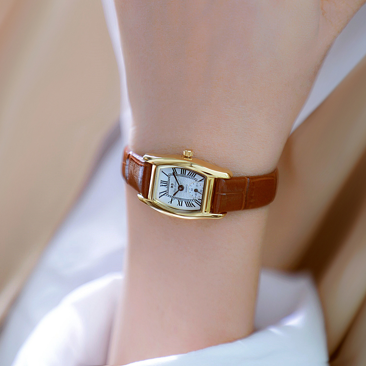 Zegarek damski BS, wszechstron – Luxury Watch Leather Strap recenzja i cena