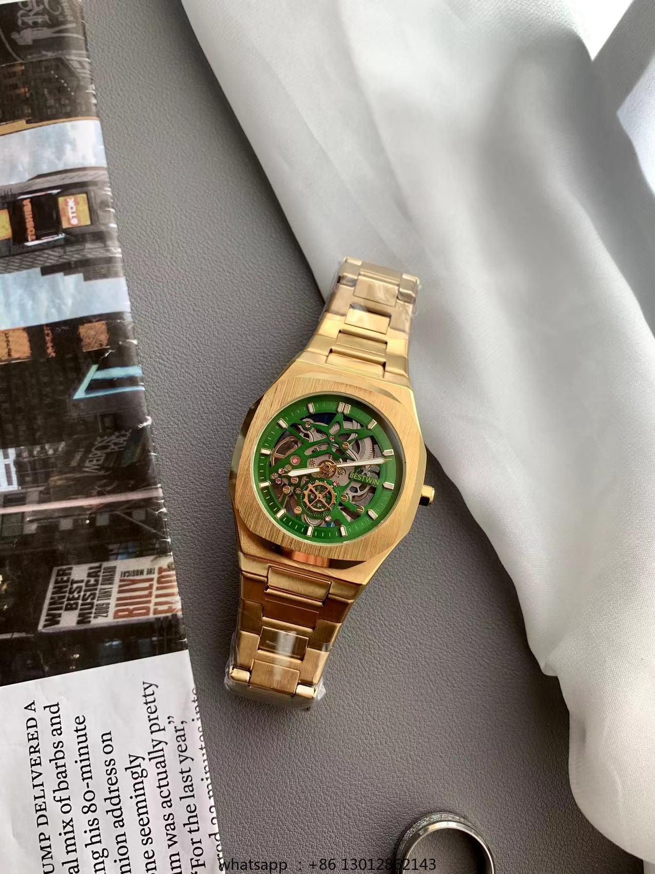 Zegarek kwarcowy ze stali, wod – Luxury Watch Square recenzja i cena